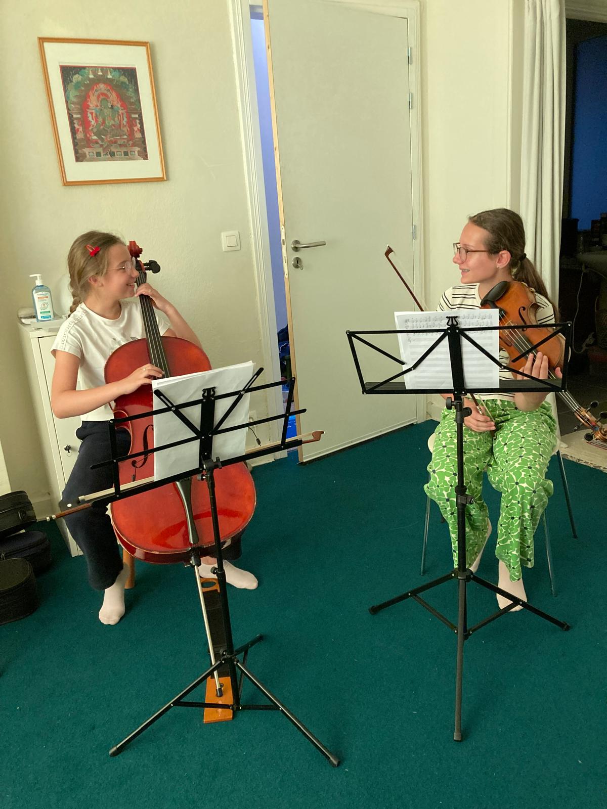 Violon et violoncelle se répondent